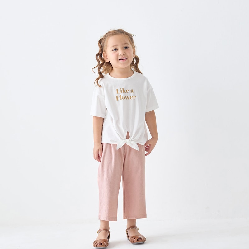 ホワイト／モデル身長105cm・サイズ110