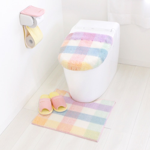 カラフルチェック柄のトイレタリー