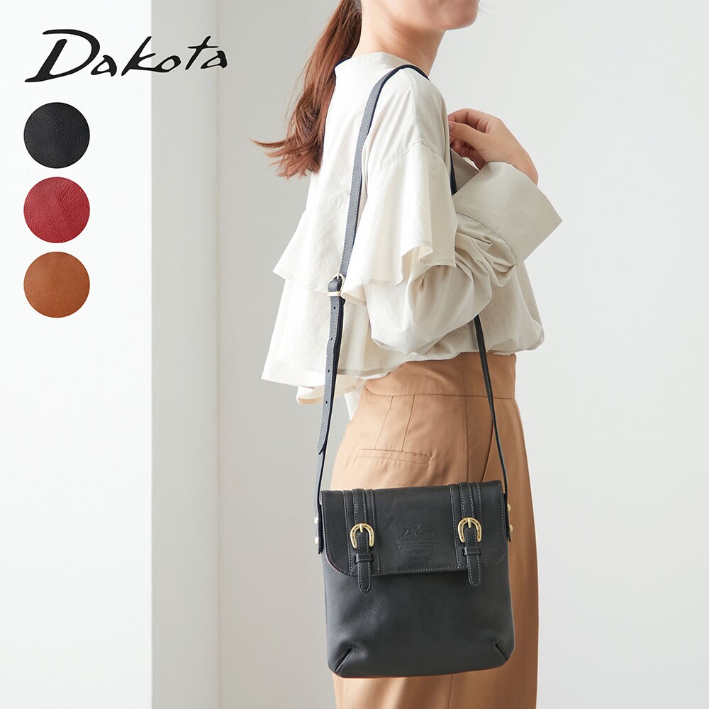 【ダコタ/Dakota】バックルモチーフ本革かぶせショルダーバッグ