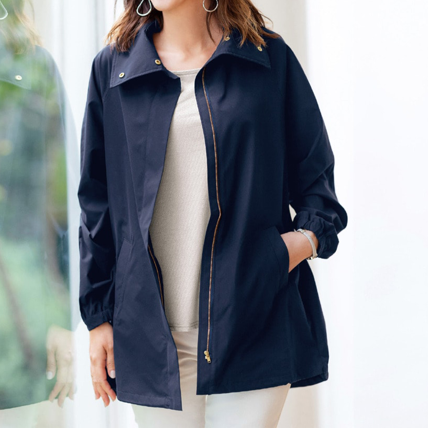 【花笑むとき/hana emu toki】撥水加工のフレアシルエットブルゾン【モネ睡蓮プリント】