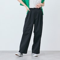 モデル身長170cm／M ※写真は撮影用のため股下+7cmになります。