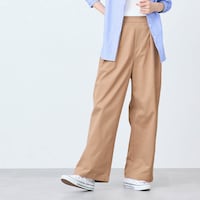 モデル身長170cm／M ※写真は撮影用のため股下+7cmになります。