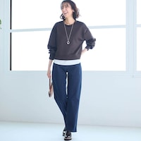 モデル身長169cm／64-91・股下70cm ※写真は撮影用のため股下+6cmになります。