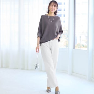 モデル身長169cm／64-91・股下70cm ※写真は撮影用のため股下+6cmになります。