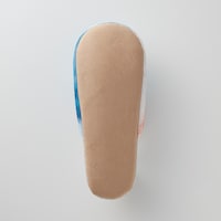 裏面はスエード調
