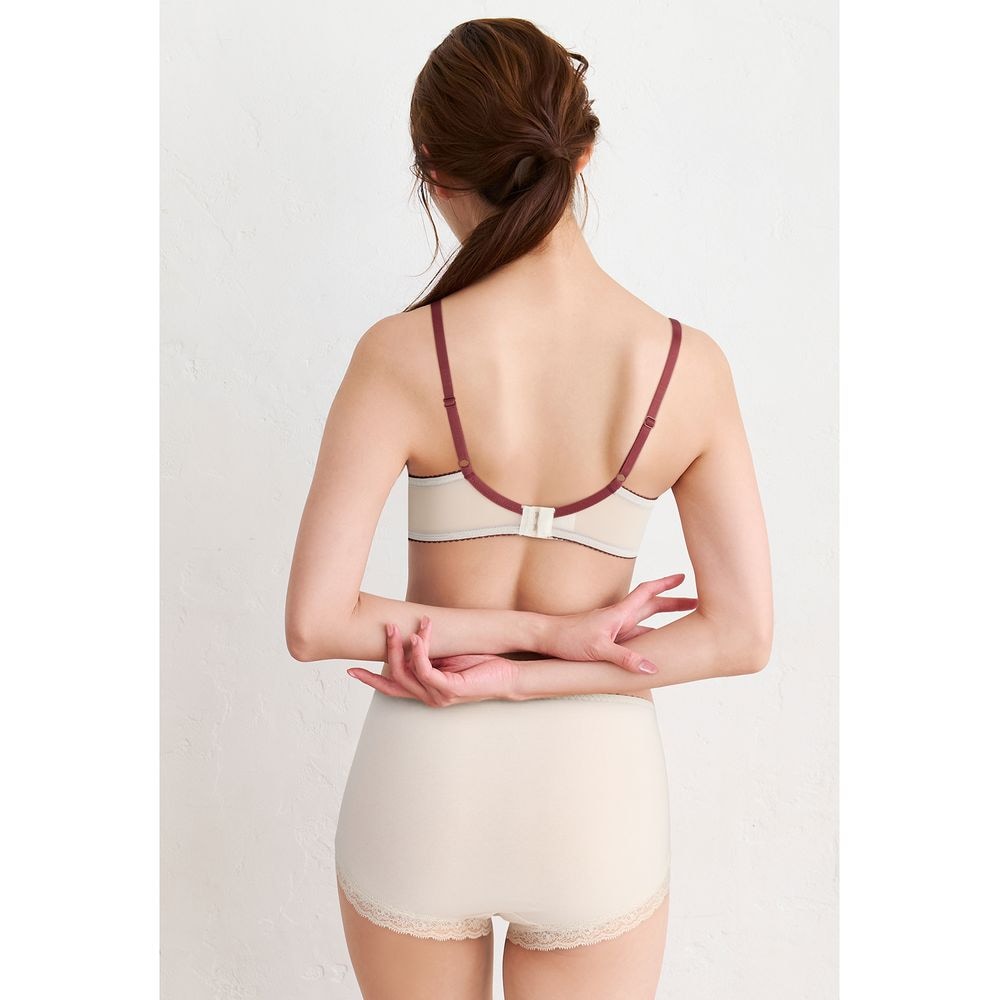 重力に負けないバストケアBra ノンワイヤー(ワコール/Wacoal