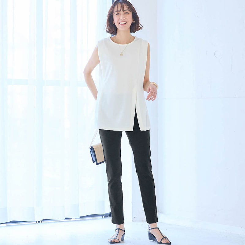 モデル身長169cm／M　※写真は撮影用のため股下+4cmになります。（ブラック）