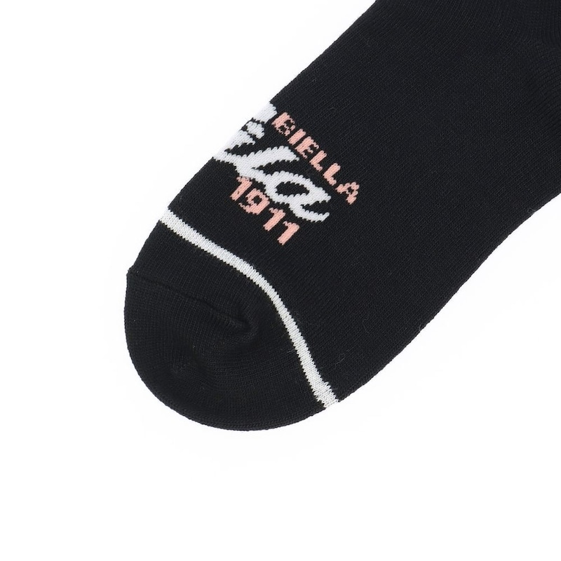 ブラック系（ピンクライン）