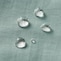 ちょっとした雨や水を弾く撥水加工