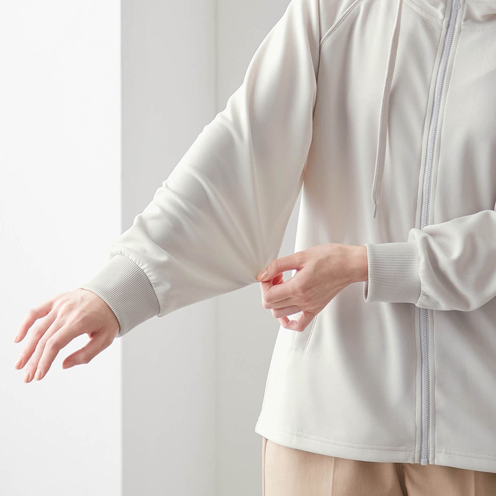 動きやすいストレッチ素材