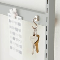 フレームはスチール製なのでマグネットのアイテムが使えます