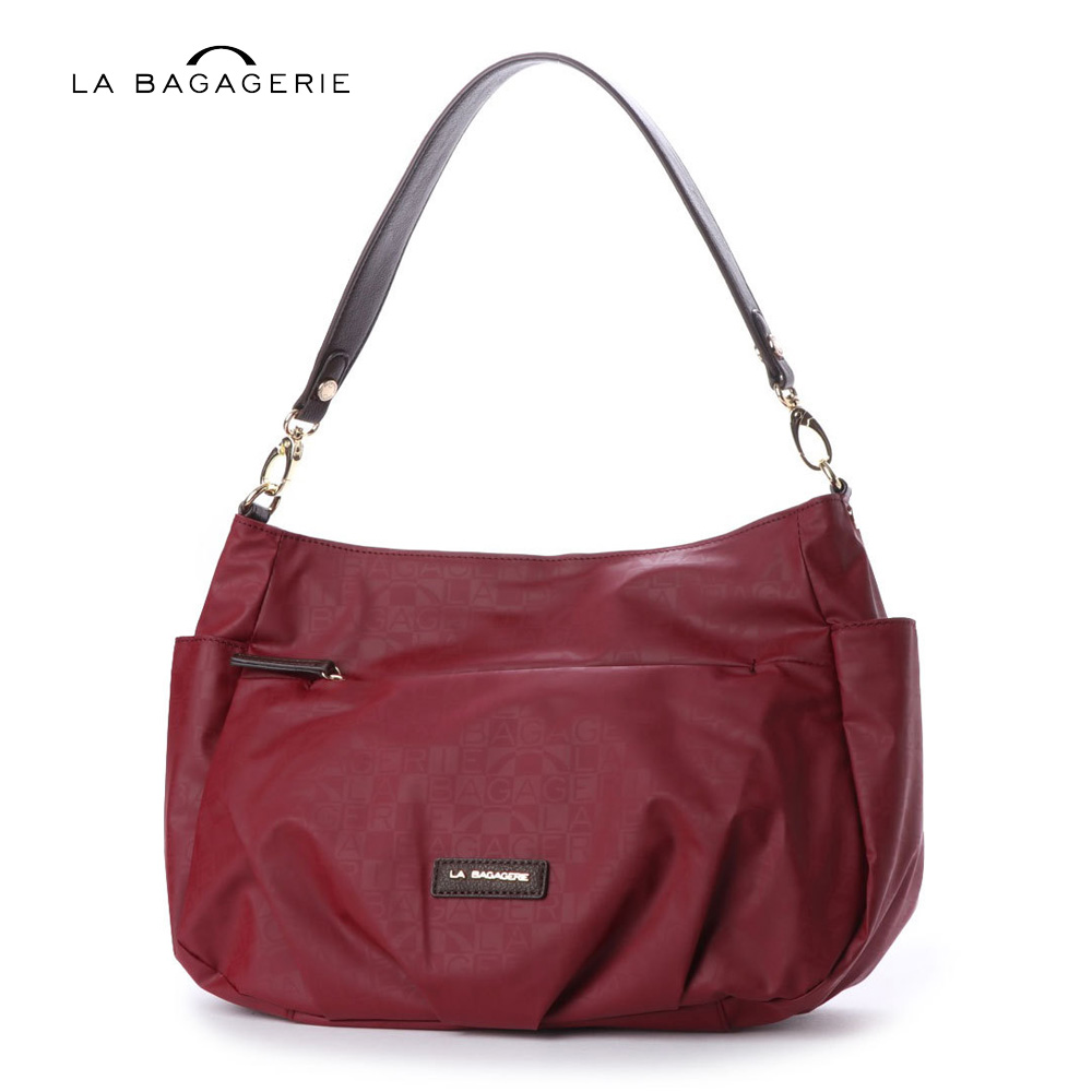 【ラ バガジェリー/LA BAGAGERIE】内側配色のモノグラム柄ショルダーバッグ