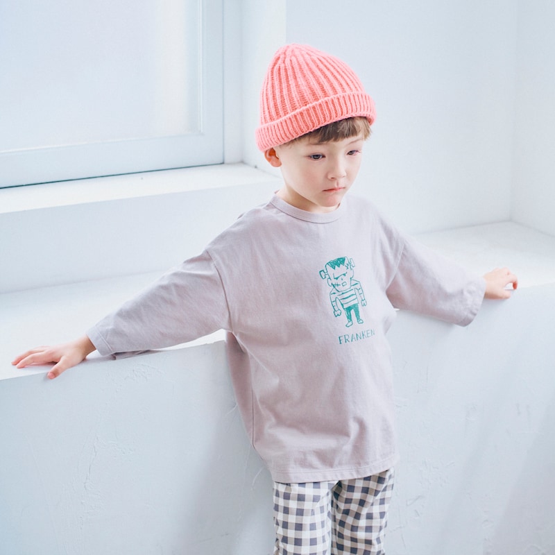 モデル身長106cm、110サイズ着用