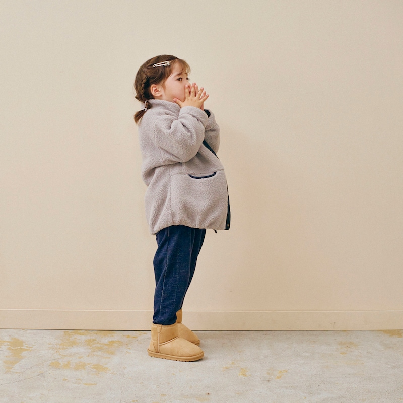 モデル身長104cm、110サイズ着用