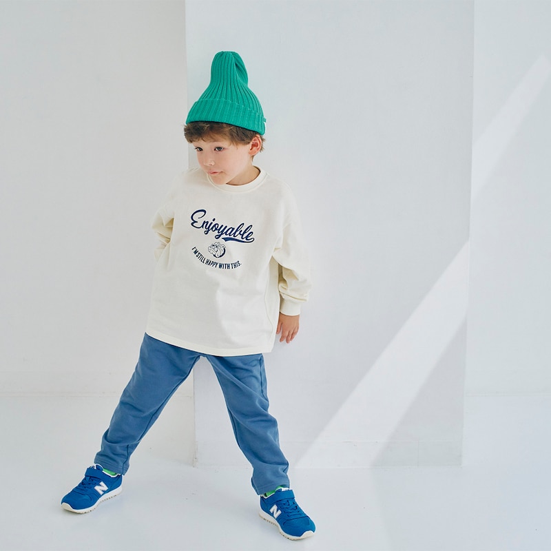 モデル身長106cm、110サイズ着用