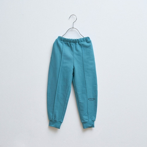 部屋干しでも乾きやすい裾リブロングパンツ