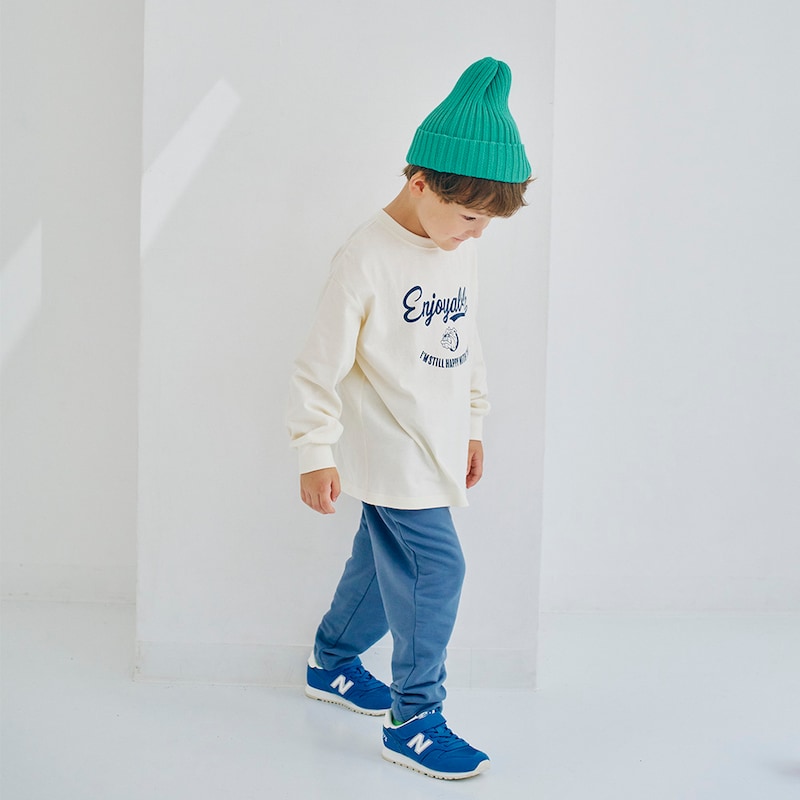 モデル身長106cm、110サイズ着用