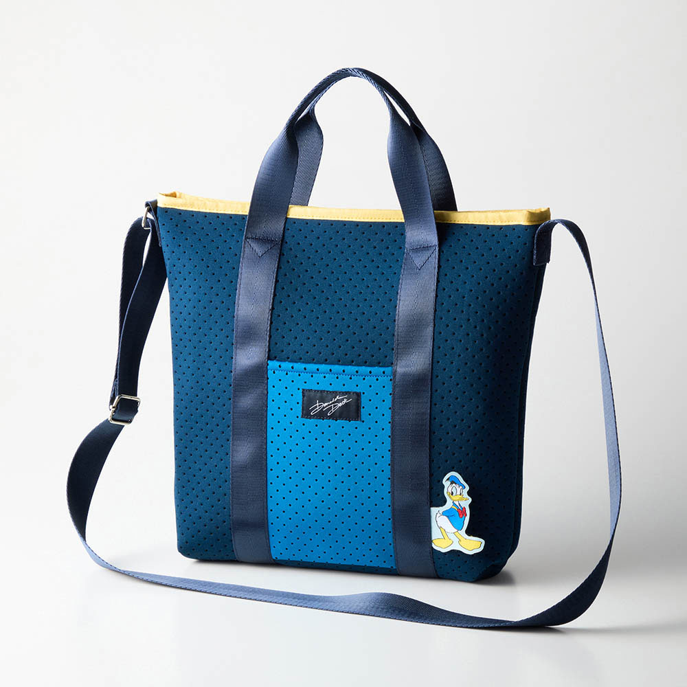 柔らかクッション素材の2WAYショルダーバッグ(選べるキャラクター)(ディズニー/Disney) 柔らかクッション素材の2WAYショルダーバッグ(選べるキャラクター)(ディズニー/Disney)