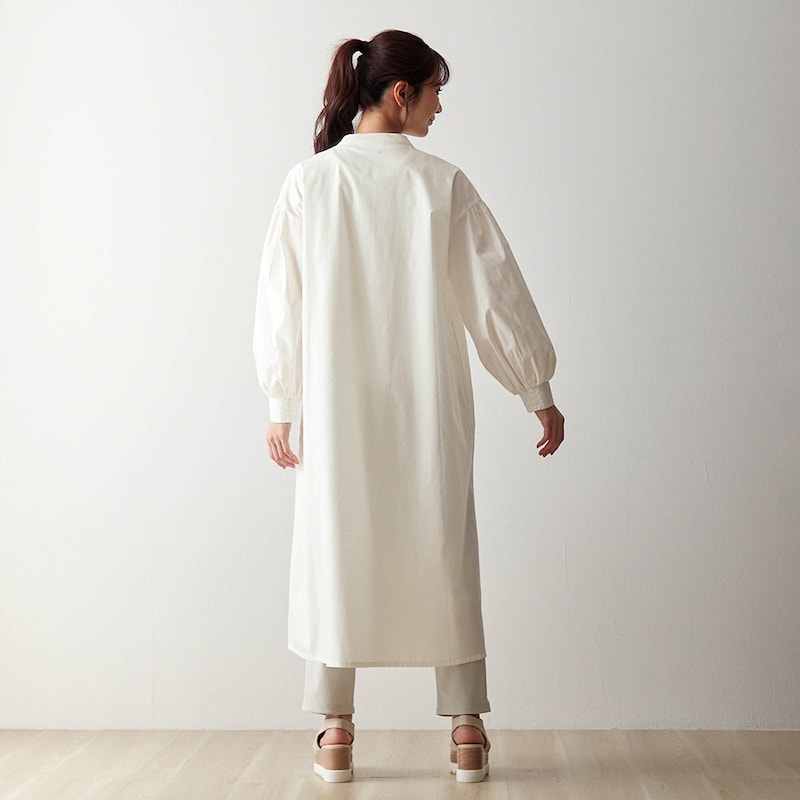 モデル身長164cm／M ※写真は撮影用のため、袖丈＋1.5㎝、着丈＋6.5㎝になります