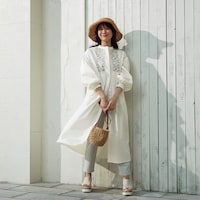 モデル身長164cm／M ※写真は撮影用のため、袖丈＋1.5㎝、着丈＋6.5㎝になります