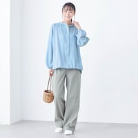 モデル身長165cm／M　ライトブルー（ミッキーマウス）着用