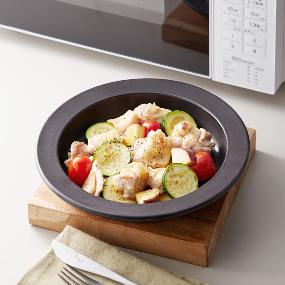【ベルメゾン】そのまま調理ができる レンジで"発熱する皿" 【オーブン・直火対応】