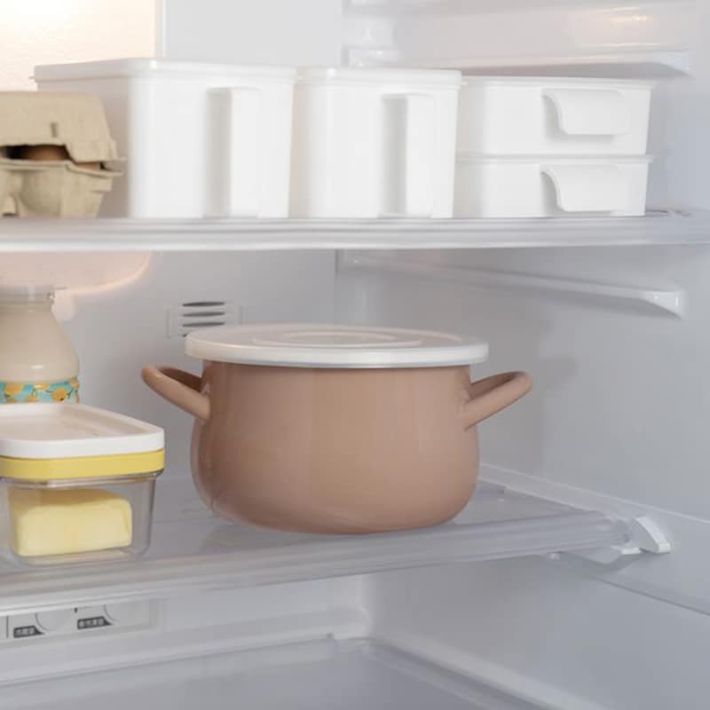 余ったお料理の保存にも便利なシール蓋付き