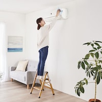 エアコンなど高い場所のお掃除に