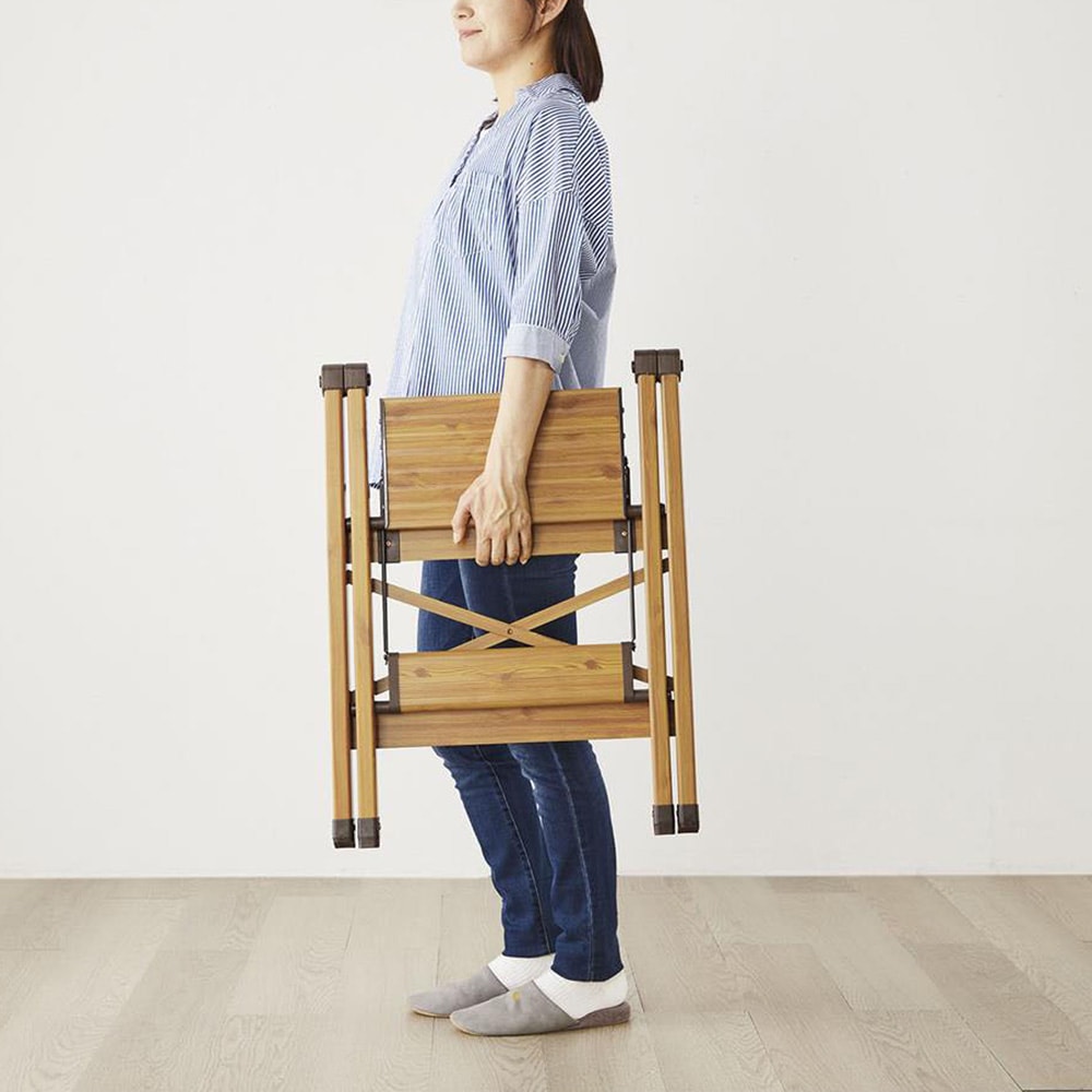アルミ製なので軽く持ち運び簡単