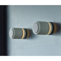 スピーカー底面にマグネットを搭載