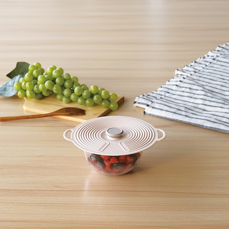 お茶碗などの小さめの食器に