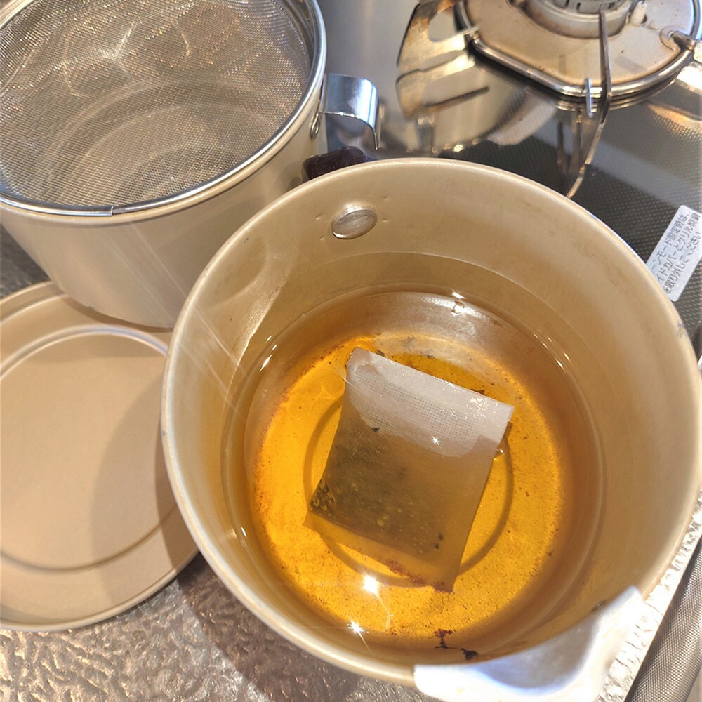 入れておくだけで簡単に油が綺麗になります