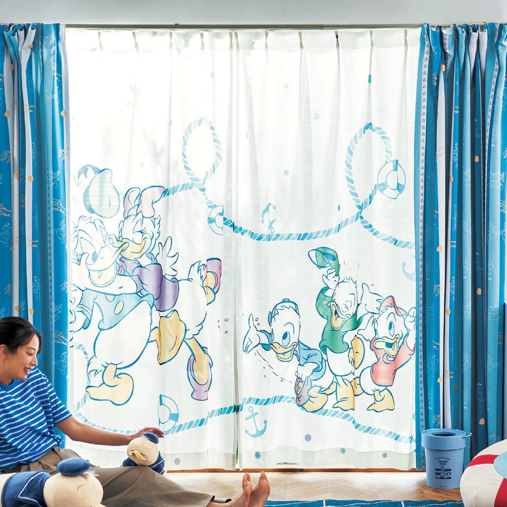一枚絵のようなUVカット・遮熱・遮像レースカーテン 「ドナルド&ファミリー」(ディズニー/Disney) 一枚絵のようなUVカット・遮熱・遮像レースカーテン 「ドナルド&ファミリー」(ディズニー/Disney)