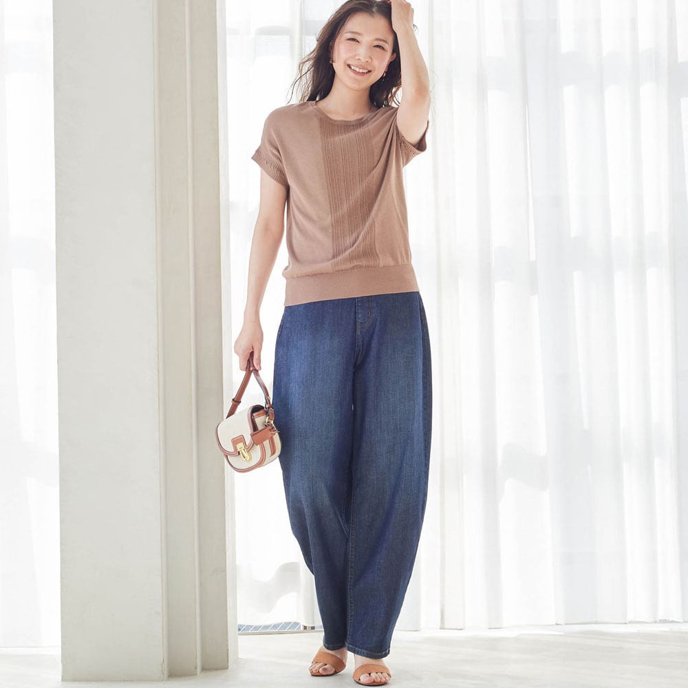モデル身長170cm／64-91・股下68cm ※写真は撮影用のため股下+6cmになります。