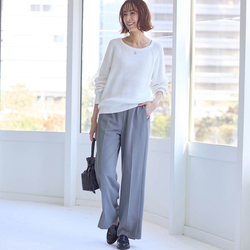 モデル身長169cm／M・股下66cm ※写真は撮影用のため股下+6.5cmになります。