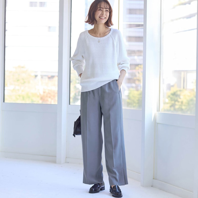 モデル身長169cm／M・股下66cm ※写真は撮影用のため股下+6.5cmになります。
