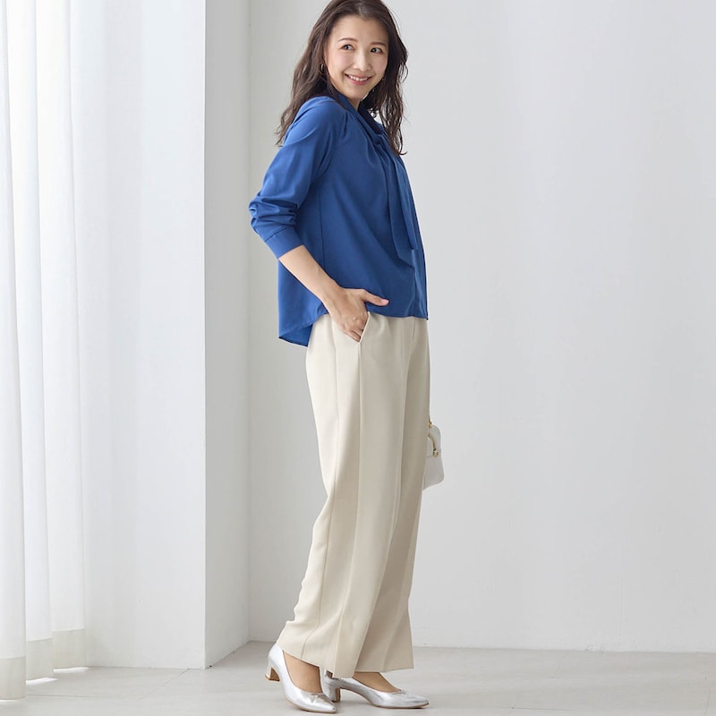 モデル身長170cm／M・股下66cm ※写真は撮影用のため股下+6.5cmになります。