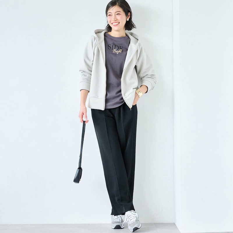 モデル身長168cm／M・股下66cm ※写真は撮影用のため股下+6.5cmになります。