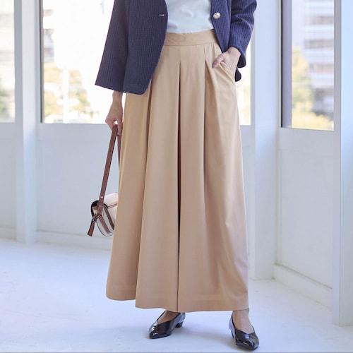ワイドフレアパンツ
