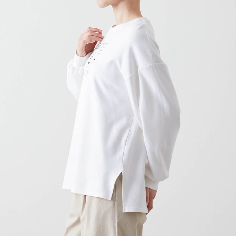 モデル身長168cm／M ※こちらの柄は現在販売しておりません。仕様のみ参照ください。