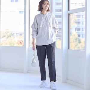 モデル身長169cm／M ※写真は撮影用のため股下+6cmになります。