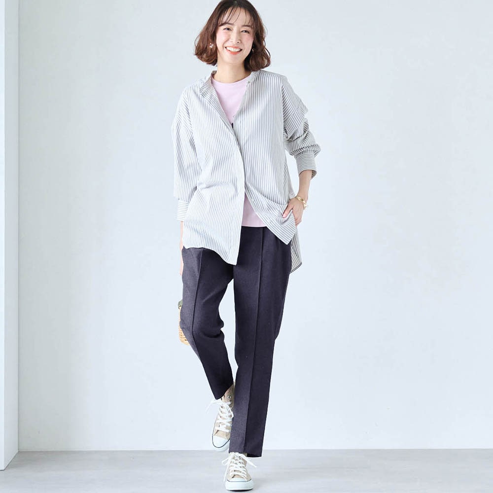 モデル身長169cm／M ※写真は撮影用のため股下+6cmになります。