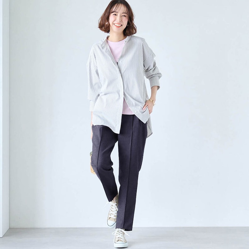 モデル身長169cm／M ※写真は撮影用のため股下+6cmになります。