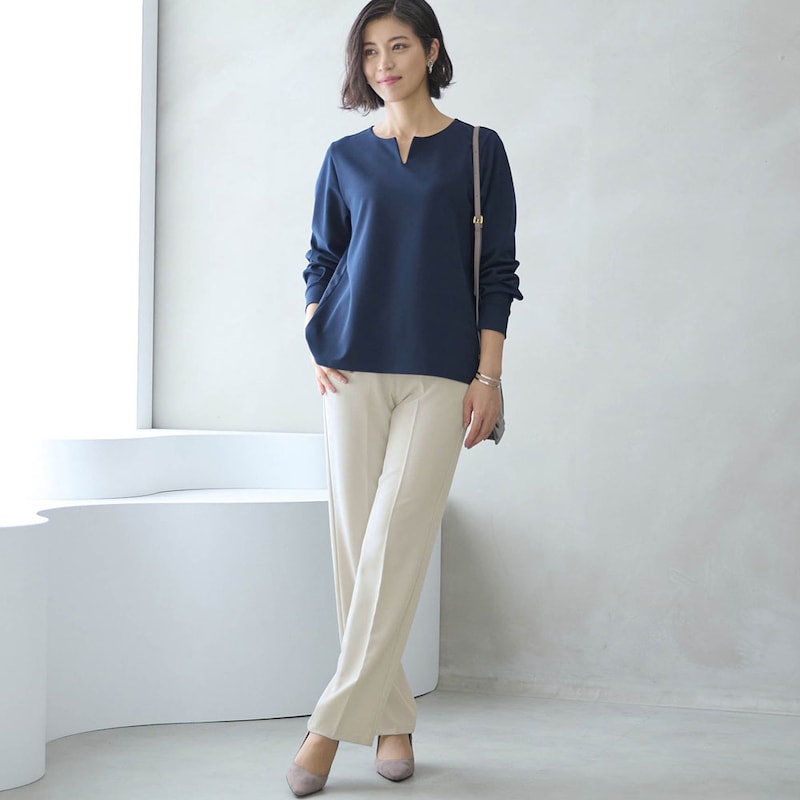 モデル身長168cm／M ※写真は撮影用のため股下+6cmになります。パンツのみ着用