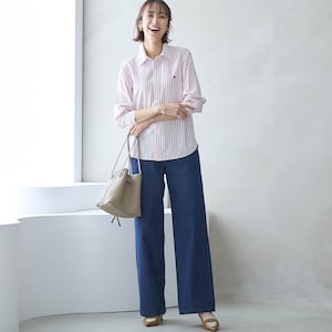 モデル身長169cm／M ※写真は撮影用のため股下+6cmになります。