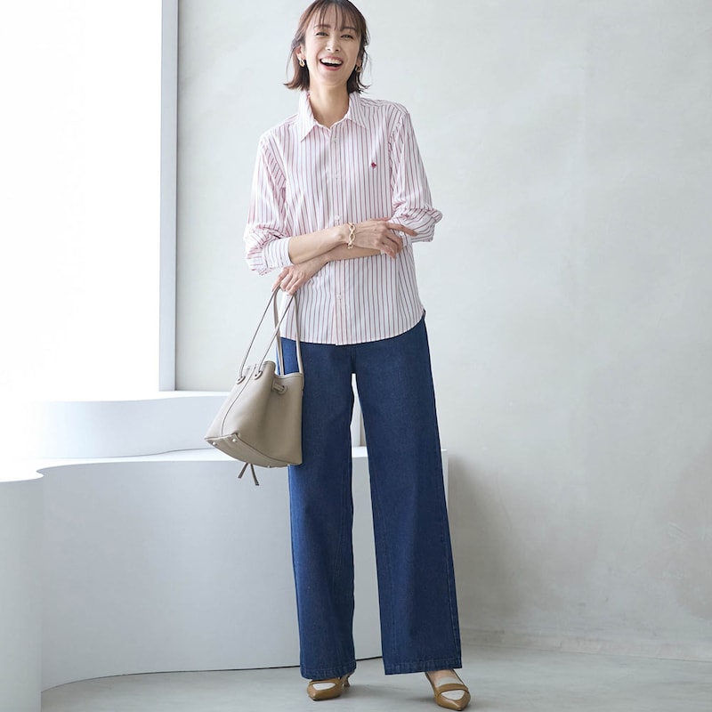 モデル身長169cm／M ※写真は撮影用のため股下+6cmになります。