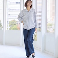 モデル身長169cm／M ※写真は撮影用のため股下+6cmになります。