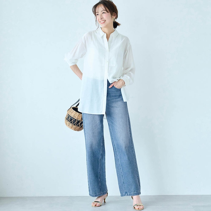 モデル身長169cm／M ※写真は撮影用のため股下+6cmになります。