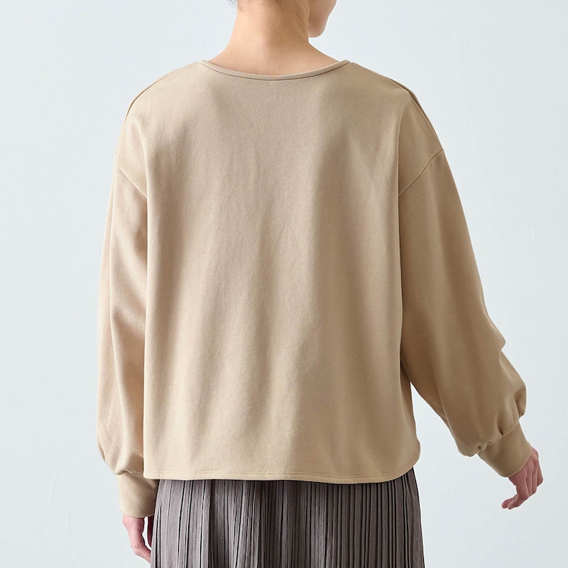 モデル身長168cm／M
