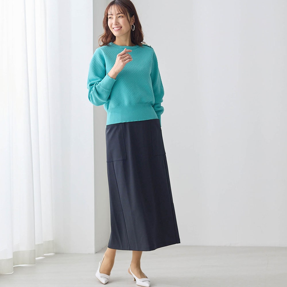 モデル身長173cm／M・総丈82cm ※写真は撮影用のため総丈+6cmになります。